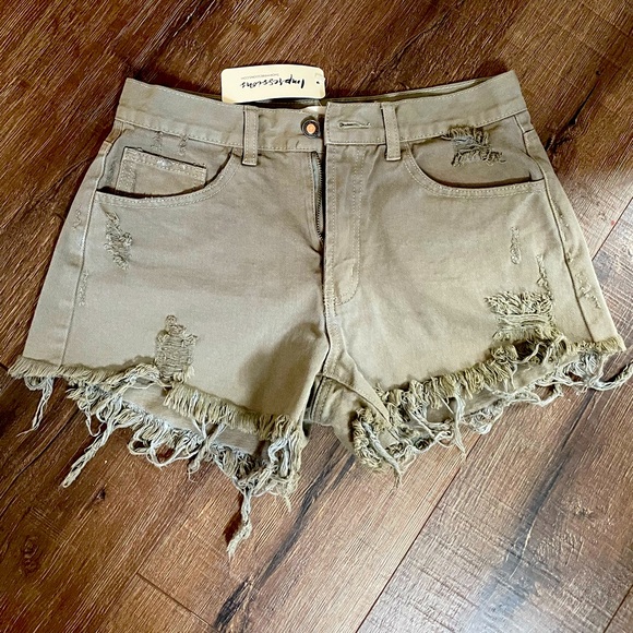 Impressions Pants - Olive green washed Jean shorts